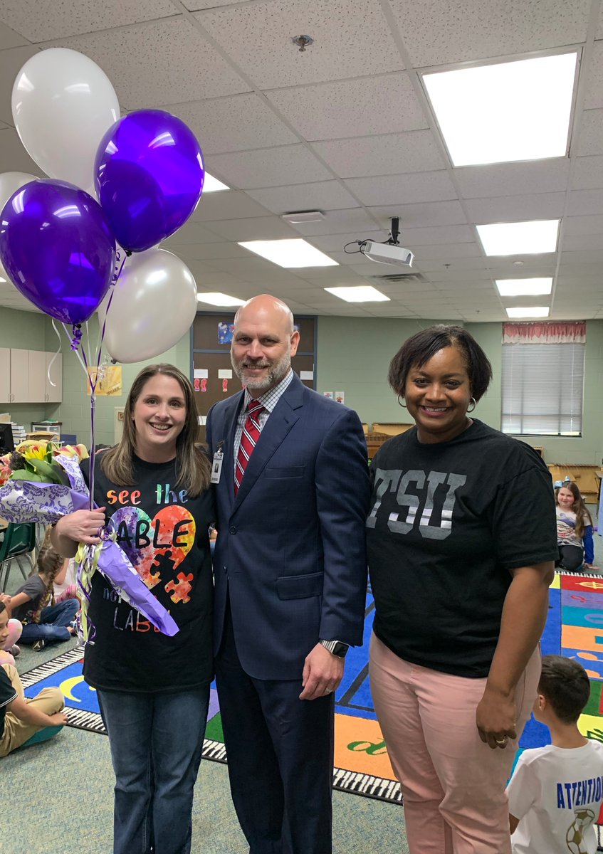 WillisSchools's tweet photo. Introducing our 2018-19 Teachers and Paras of the Year! 
Elem. Para - Danielle Hernandez, @WISDHardy 
Secondary Para - Tyquisha Friend, @LLMSLynx 
Elem. Teacher - Jodi Christie, @WISDCannan 
Secondary Teacher - @KenLabonski, @Willis_HS_TX @WildkatChoir https://t.co/6iOSp2DpBC