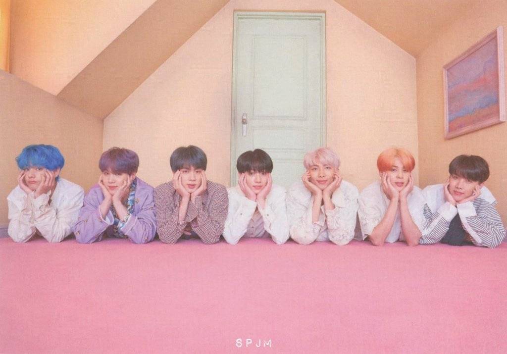 eBQV0NXOC2ihrUx's tweet photo. Forever We are young 

GLOBAL LUV PARTY
WORLDWIDE ARMYLEGENDS
#WelcomeHOMEBTS
#BBMAsTopSocial BTS @BTS_twt https://t.co/E34ofoK15T https://t.co/RMz3t6jd4T