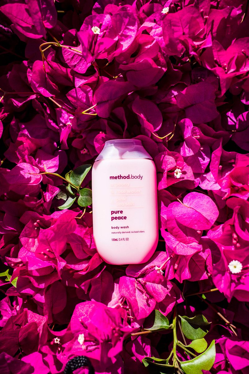 methodproducts's tweet image. for a peaceful shower, add a little flower power. 🌺 #mymethod #bodywash #flowerpower #fightdirty