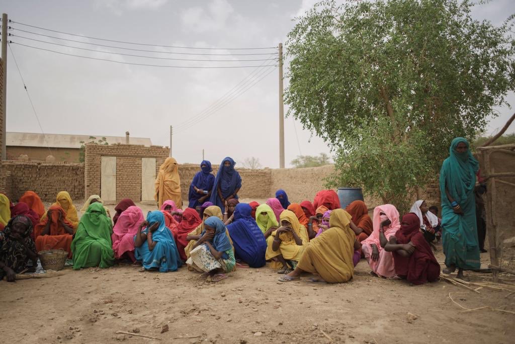 mfjhollingworth's tweet photo. 😃 Today we signed the new agreement between @WFP #Sudan &amp; the Ministry of Agriculture; a framework for 🇸🇩 to meet its future food security needs. Fantastic to work with so many #women ♀ committed to working towards “#TasgotBass to Hunger &amp; Malnutrition”! https://t.co/GfHPRLgJXP