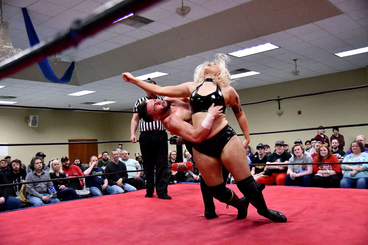 AllieKATCH's tweet photo. So am I Texas wrestler? A midwest wrestler? Or am I now a North East wrestler? Maybe y'all can decide for me. May is almost filled, so looking for June and July bookings (that's where my planner ends yikes)

alliekatbookings@gmail.com https://t.co/QfZWhWrZPs
