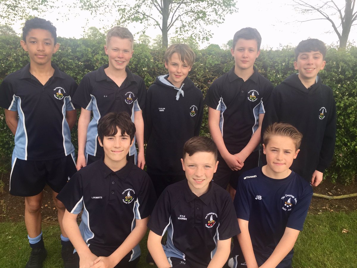 Deepings_PE's tweet image. Brilliant afternoon at @OakhamSch at the relays. Unfortunately there were no victories, but an amazing effort from everyone involved. Well done Deepings! #DaretoExcel