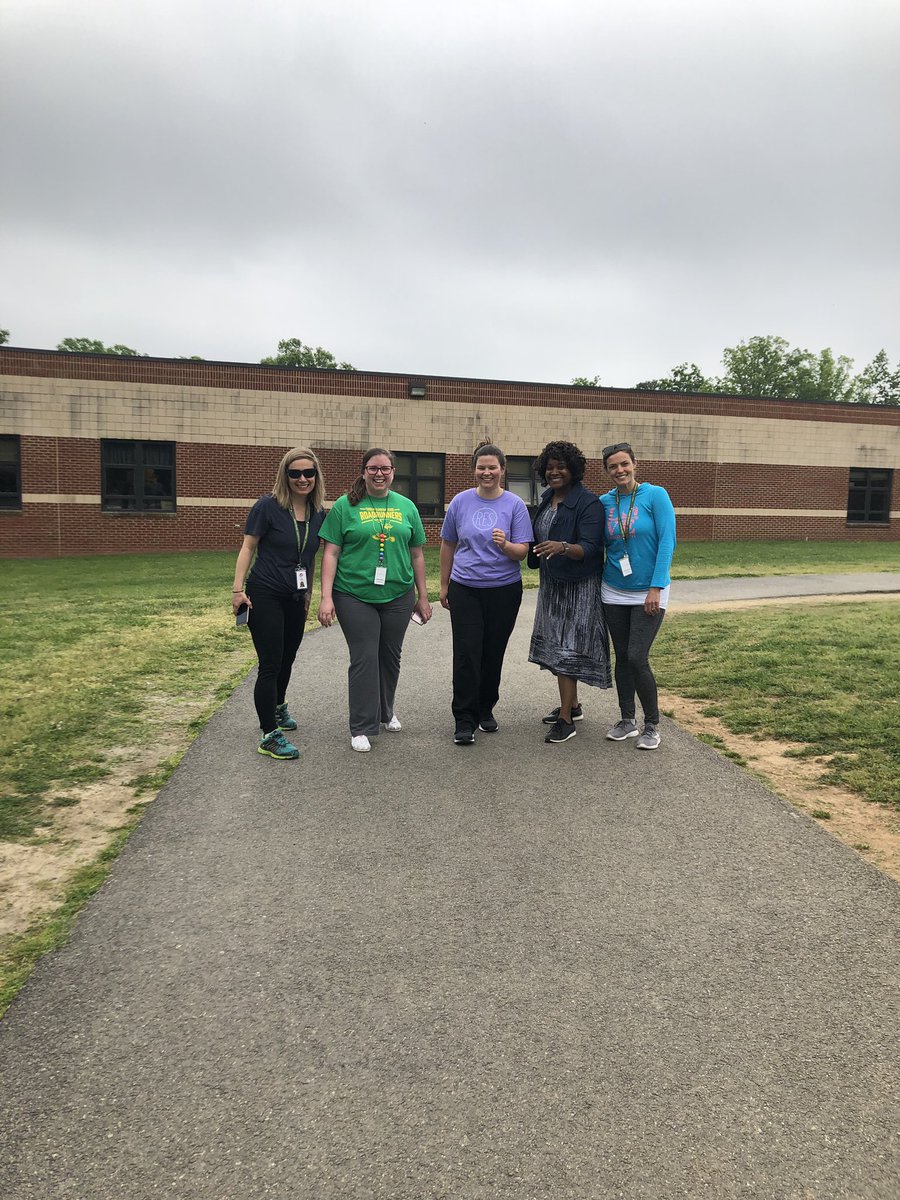 Getting our steps in #team bonding!!