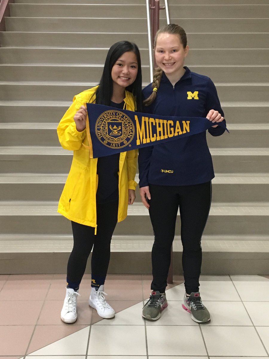 KolczMhs's tweet photo. 〽️〽️ #goblue #DecisionDay @UMich https://t.co/8Bx6lI3EAY