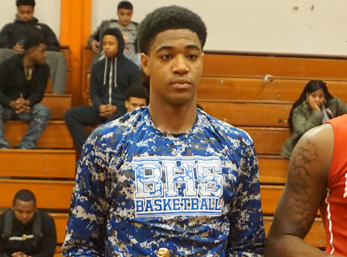 Congrats &amp; best wishes to former Barringer star <a href="/OneWayUp_quan/">Rheaquone Taylor</a> on his new college pick - NJHoops.com