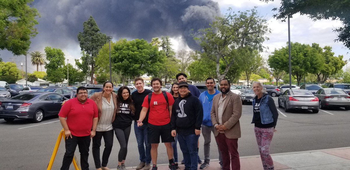 loza_loza_llp's tweet image. Ten Top Future Trademark Attorneys took their #TrademarkLaw Final today at @ULaVerne! Our Managing Partner, Tina Loza, had a terrific group of #UniversityofLaVerne law school students in her class! Loza IP wishes these smart and creative ULV students a bright future.  #iplaw