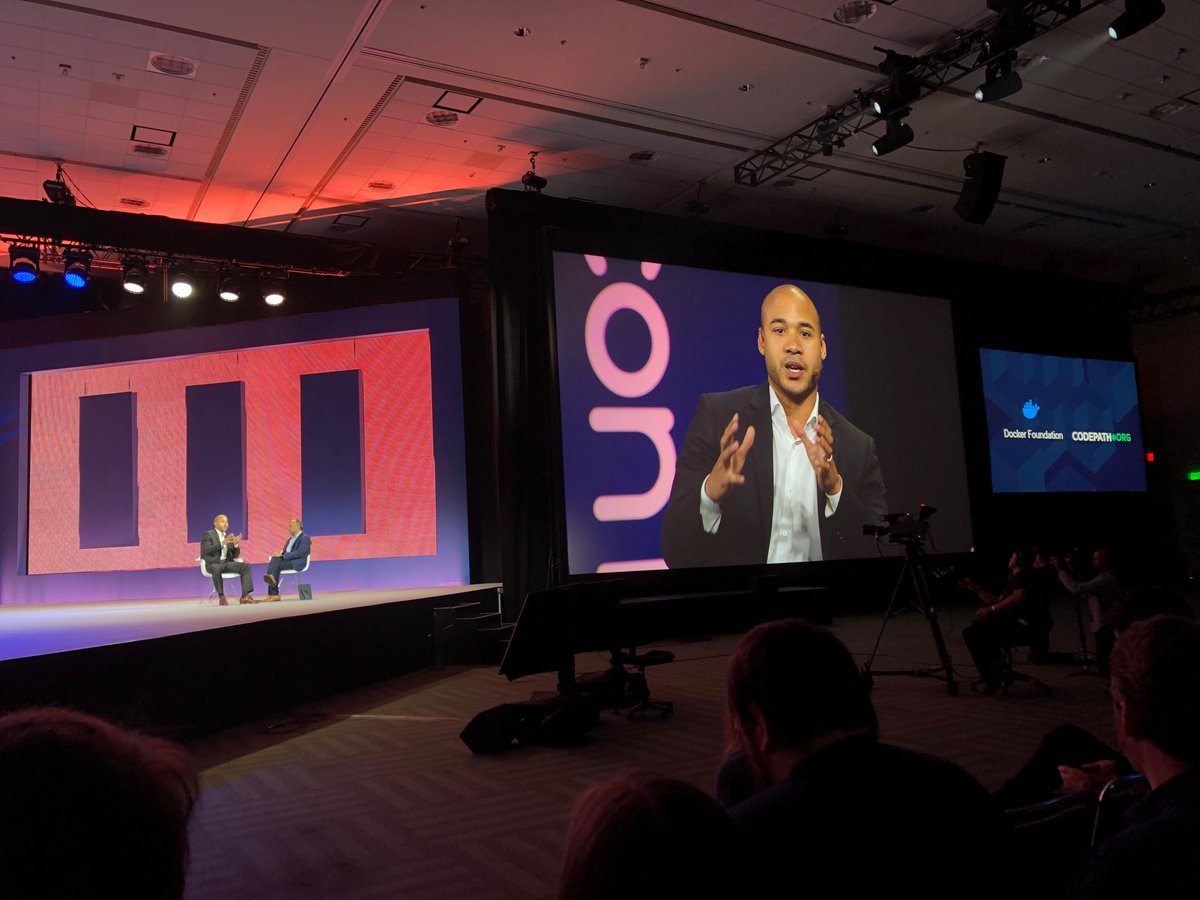 tchung02's tweet image. ⁦@codepath⁩ on stage! #DockerCon2019