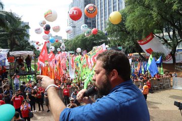 Ver imagem no Twitter