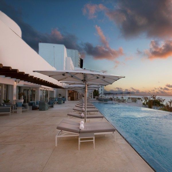 Le Blanc Spa Resort Cancun Unveils 30 Million-Dollar Renovation 
#IndustryNews #LeBlancSpaResort #Cancun #PalaceResorts <a href="/LeBlancResorts/">Le Blanc Spa Resort</a> 
buff.ly/2UGJh4Y