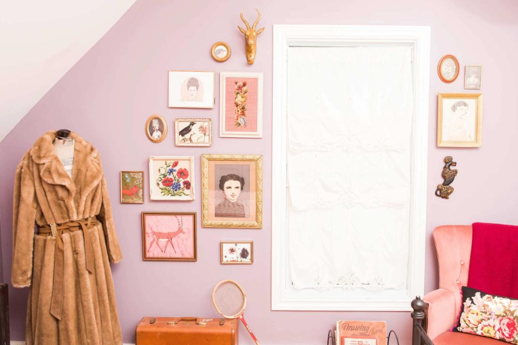 Pastels. Nostalgia. Perfect symmetry. We couldn’t think of a more whimsical home to celebrate a (50th) birthday.

abnb.co/t3rwh