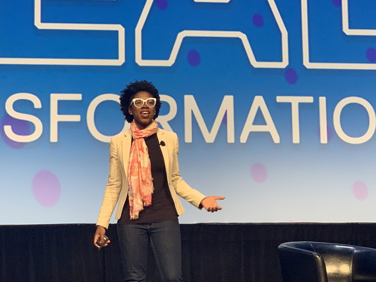 Looking forward to listening to <a href="/jovialjoy/">Dr. Joy Buolamwini</a> and <a href="/BrianKReaves/">Brian K. Reaves</a> discussing algorithmic justice and inclusion #DellTechWorld