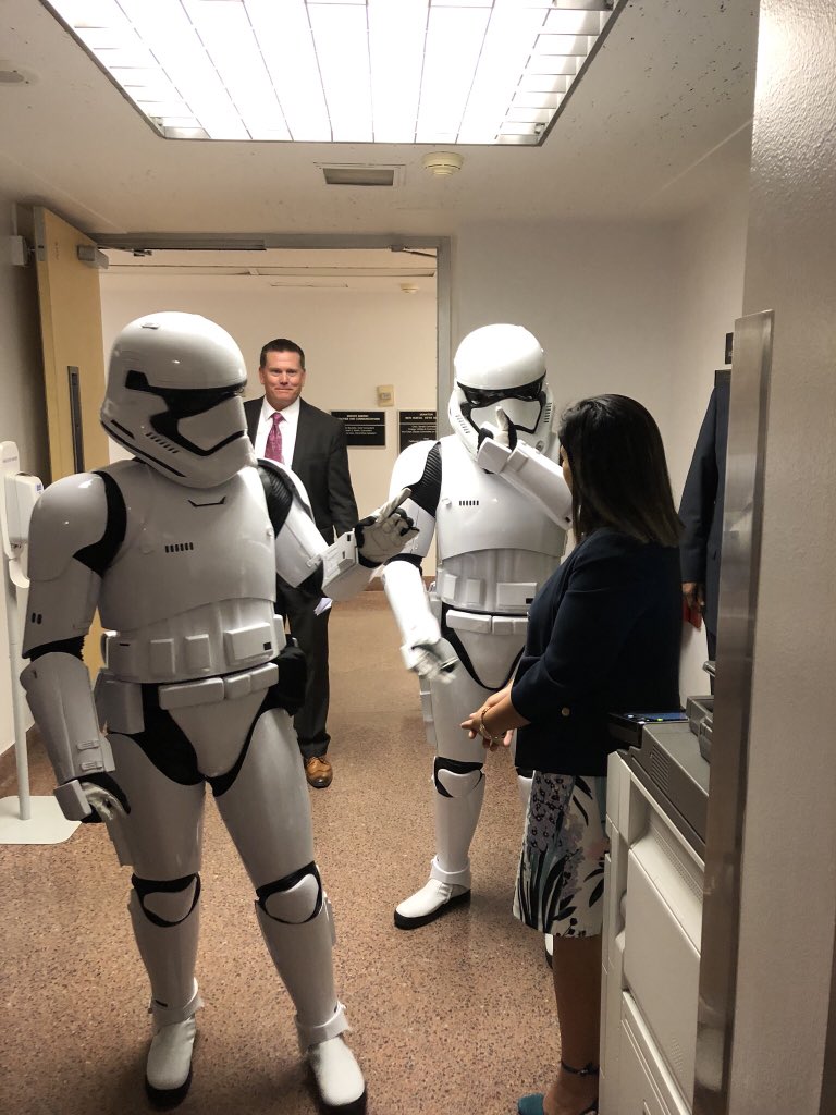 NikiDettman's tweet photo. When we say #DataForThePeople, we mean it. Even Stormtroopers. Just another day in Sacramento! #edtrustwest ##AllInforFinancialAid https://t.co/kbd4XDOQEz