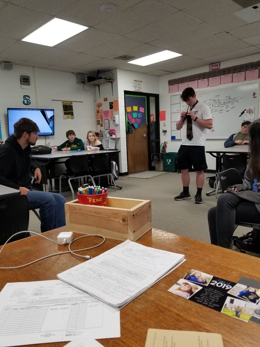 JWaller276's tweet photo. During Vocational Speech this week, we learned how to tie a tie, make lemon shake-ups, and make paper airplanes. #atowntornadoes https://t.co/R5bzeJiJVP