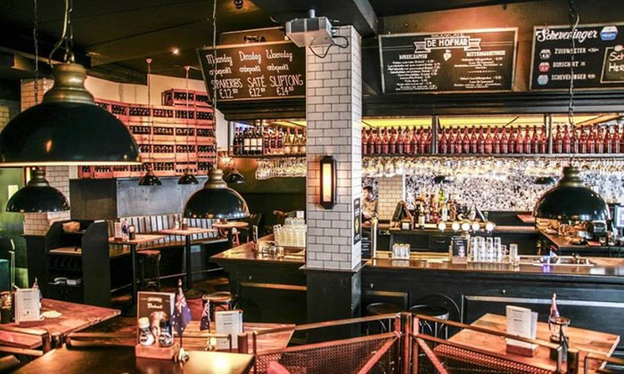 GrouponNED's tweet image. Breng een bezoekje aan De Hofnar. Een altijd gezellige Scheveningse hotspot met uitzicht op de haven. gr.pn/2GTqqQz