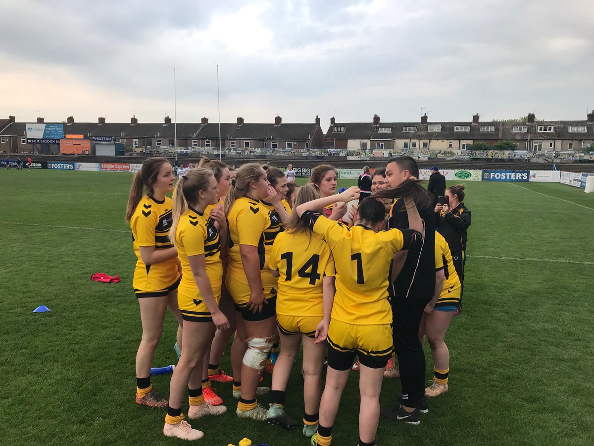 CastlefordPE's tweet photo. Congratulations to our Y11 Girls. 
NATIONAL CHAMPIONS!
You have finished off an amazing 5 years with nothing less than an AMAZING team performance. 🏆🥇🏉 https://t.co/DlWppFj5vh