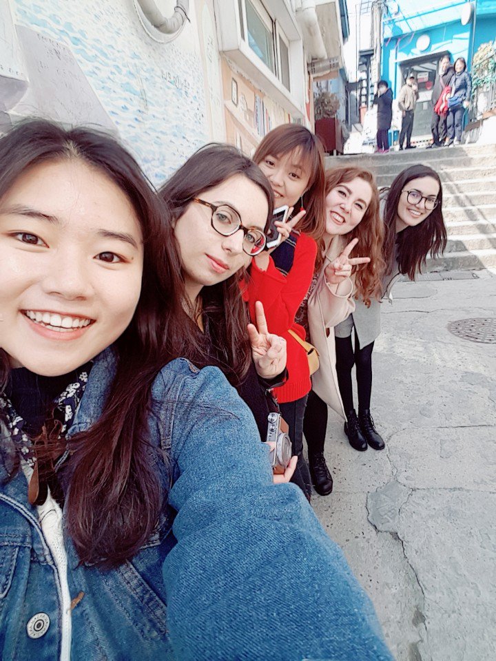gapku's tweet image. GAP student Grace Devero tells us about her @KUStudyAbroad✈️ in South Korea🇰🇷: 

"My university offered a program where a Korean student would be paired up with a group of 4-5 international students to hang out with, get to know, and help with the..."

instagram.com/gap.ku