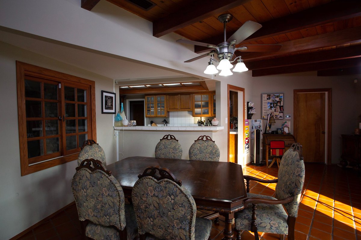 NateBerkus's tweet image. Best transformation yet? If you missed this episode, watch it now on the #TLCgo app. #NandJByDesign @TLC @JeremiahBrent