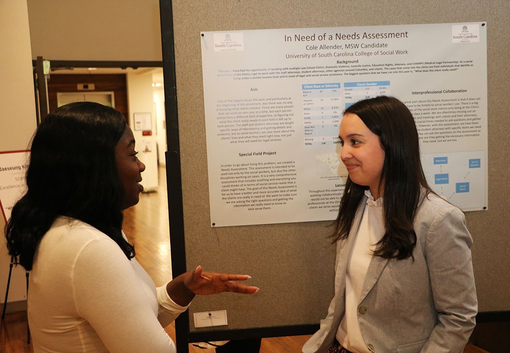 uofsccosw's tweet photo. Congratulations to our Rural Interprofessional Behavioral Health Scholars and Health Care Education and Leadership Scholars who presented their scholarly posters in the Hamilton College lobby this morning. #SocialWork #HEALS #RIBHS #UofSC https://t.co/B8YzgHCHtv