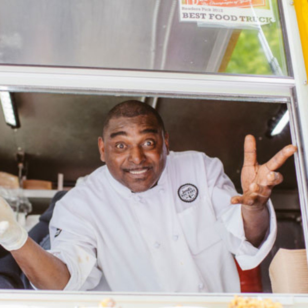 JemilsBigEasy's tweet photo. Come get your gumbo and po boy fix, y'all. Jemil's Big Easy in operation at Boulevard Liquor tonight from 5-8 PM at 1847 S 120th Street. You know what it is. https://t.co/9cBQSYThKx