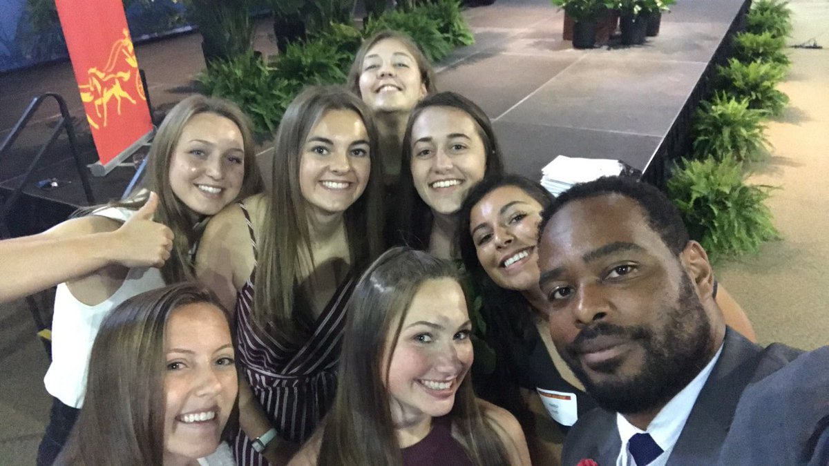 UNCAvlWSoccer's tweet photo. #OurTurntoPlay event! Great event to recognize and raise funds for our female student athletes. Thanks to Lesley Visser for sharing her stories of stamina. Go to https://t.co/nUfLywT91r to show your support! #crosswhensignsaysdontwalk https://t.co/O1zaT9pClY