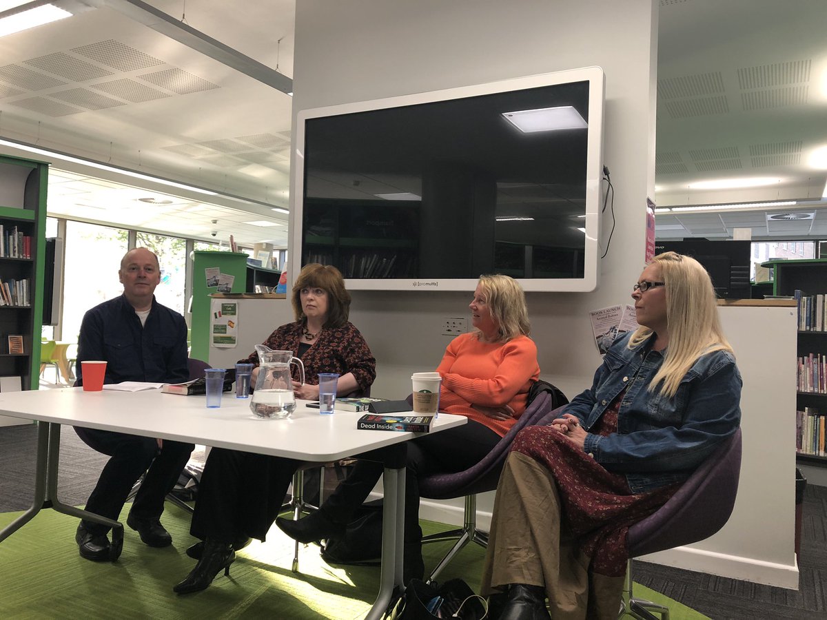 JenMedBkReviews's tweet image. At #staffordlibrary on #StaffordshireDay2019 - a talk on serial thrillers with #SarahRayne @nholten40 and @carolewyer