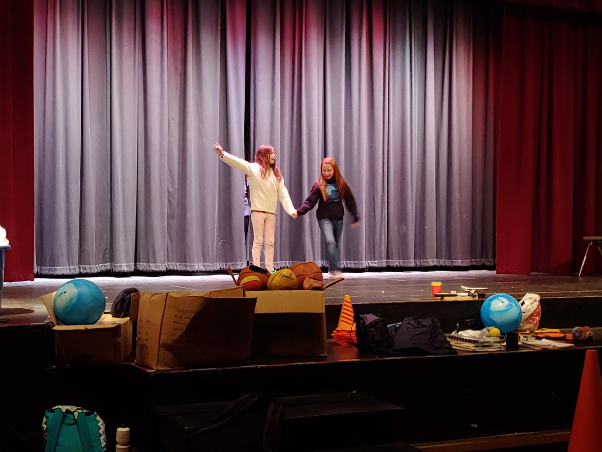 USSA_Utah's tweet photo. Stopped by Open Classroom to visit classes.  I was so impressed with my preview of 8th grade project presentations.  Students have done some amazing work. https://t.co/uN30n7FgNW