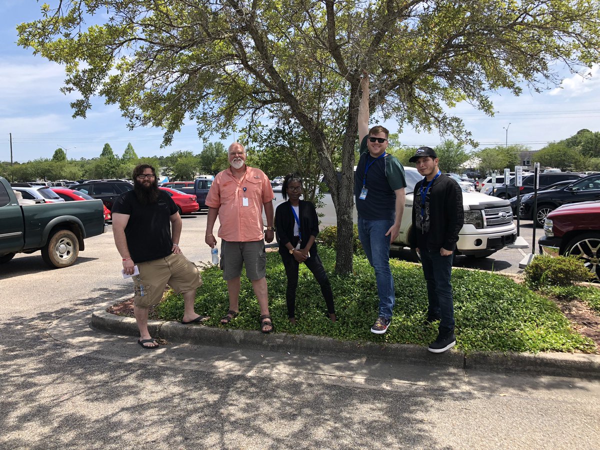 Ryan Farmer tweet media