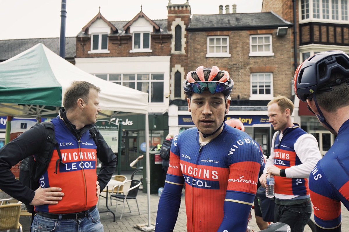bikerlawrence's tweet image. Rutland #CicleClassic2019 captured with all its drama on my latest VLOG here &amp;gt;&amp;gt; youtu.be/Hb5miXNaUIo

#Wiggins #LeCol #BackYourself #Rutland #CicleClassic @CiCLEClassic
