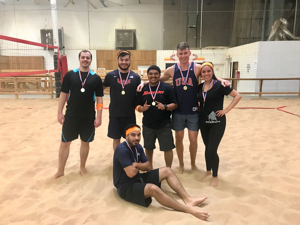 Thank you to all the teams that joined us in our first #SHPEDFW Volleyball Tournament! We had a great turnout and raised funds for student scholarships. Huge shout out to our sponsors! #SHPEFamilia #SHPE #SHPERegion5 #TexasImageSand #alamodesign01