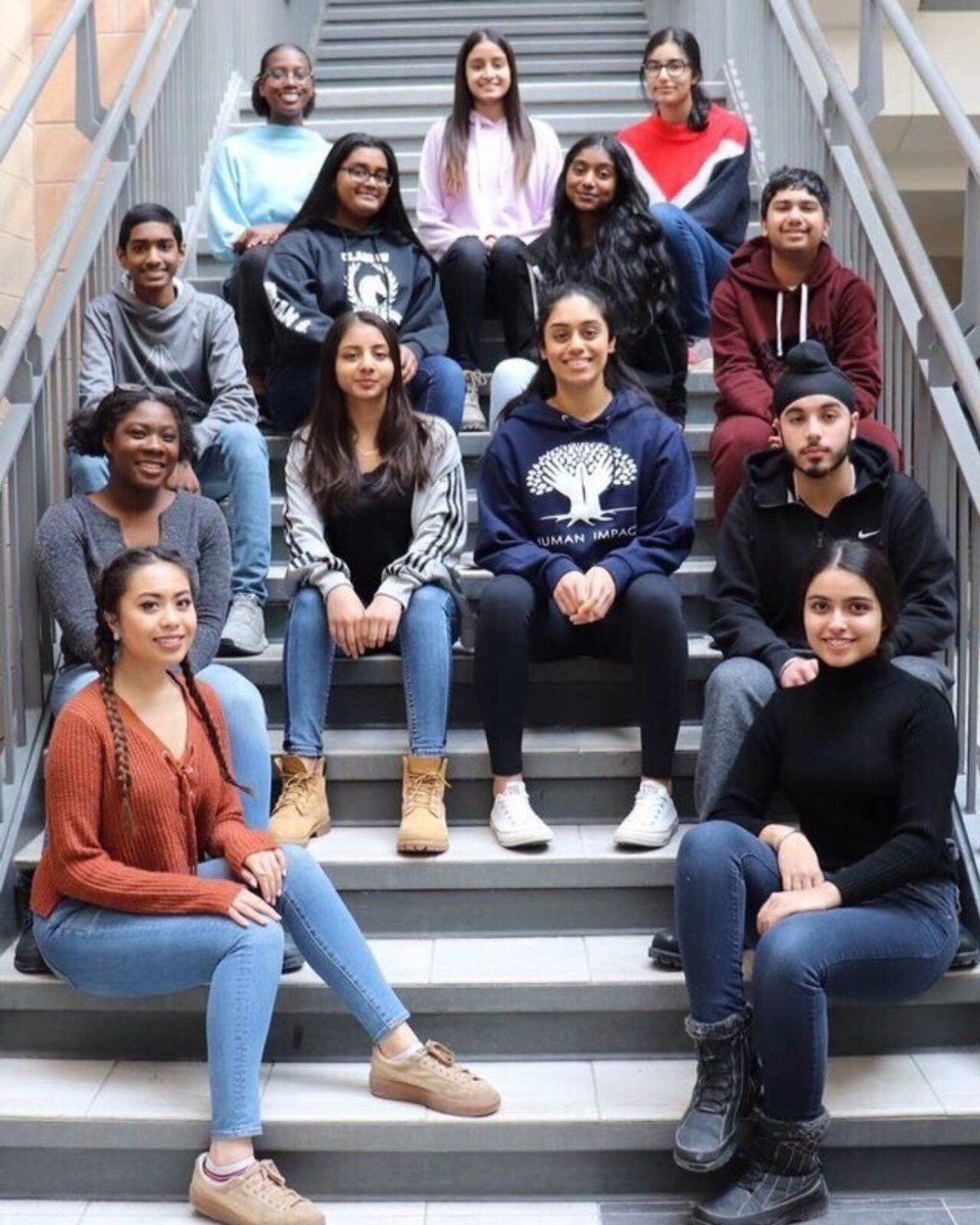 BramptonLibrary's tweet image. We&apos;re kicking off #NationalYouthWeek with a special performance take over at tomorrow&apos;s #SpringdaleBranch Teen Meetup! Students from Harold M. Brathwaite Secondary School will be singing and sharing modern pop and classic songs. See you at 7pm 😏  ow.ly/w3F350oofGV