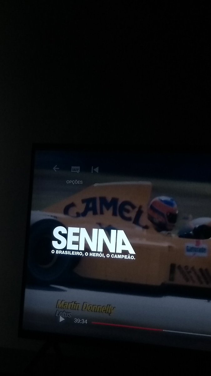 valverddee's tweet image. #airtonsenna

25 anos :(