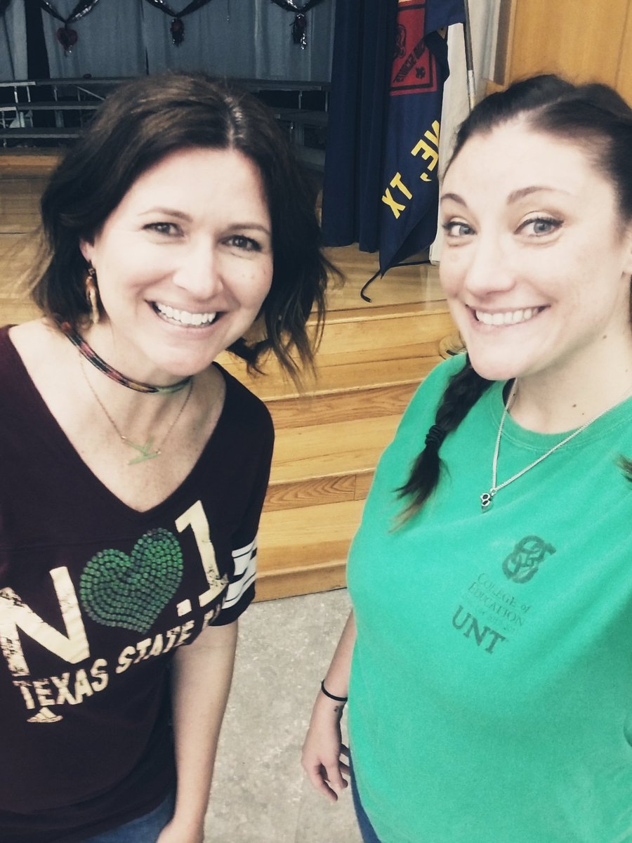 GESCadeA's tweet photo. Go Mean Green! #GCISDDecisionWeek #gesshineon @UNTsocial #untcoe #deanslist https://t.co/8XYyL6N5ZG
