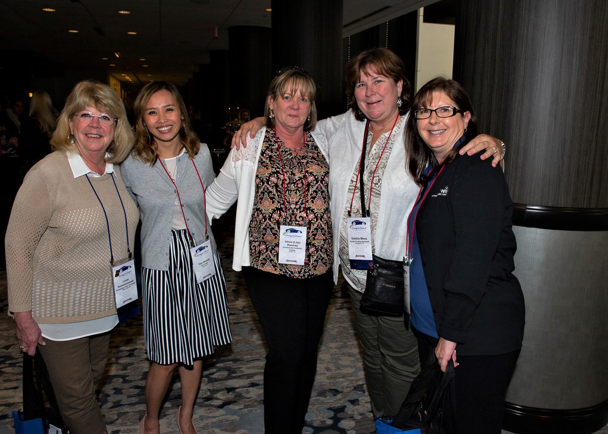 WomensIndstryNt's tweet photo. We can't wait to meet you in sunny Ft. Lauderdale next week at our 2019 Educational Conference. If you would like to join us, you can register here: https://t.co/Bd7PTPcABr #NavigatingTomorrowTogether #WINFL2019 https://t.co/kzPOGlHe48