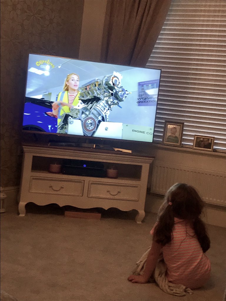 natpritch's tweet photo. From filming in work to watching my children watch it on the tv! πΊ π₯ @maddiemoate @CBeebiesHQ @ToyotaUK #Toyota #DeesideEnginePlant #DoYouKnow ππππ https://t.co/E4f5k5hh7W