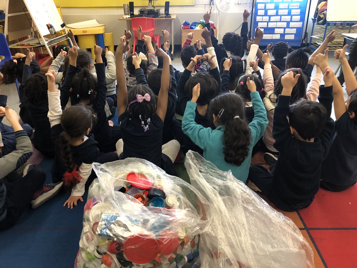 Congratulations to Mrs. Pacheco’s ELP class for collecting the most plastic bottle caps in the entire school!! Amazing! 💙🌎