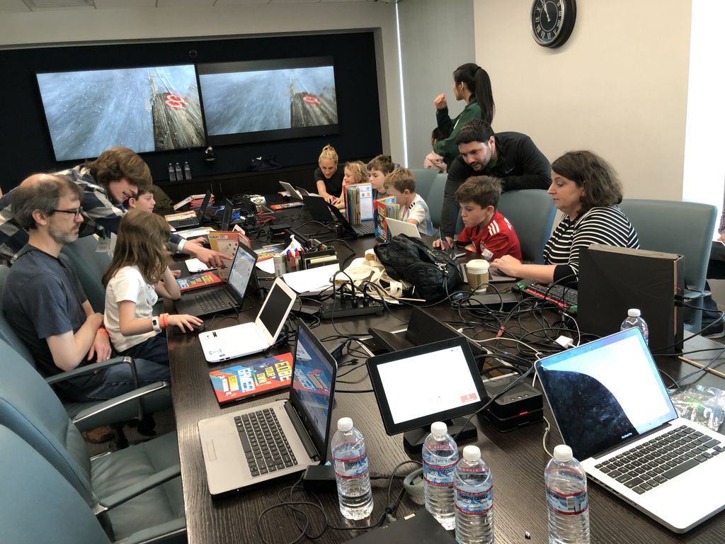 codingclasses's tweet image. Having a great time @GoogleSF. Kids are having a great time, thanks @Google for inviting us! Glad to be a part of it. Parents please check out our classes and camps. #bayareakid #bayareakidsactivities #bayareaparent #coding #onlinecodingclasses #summercamp #codewithus