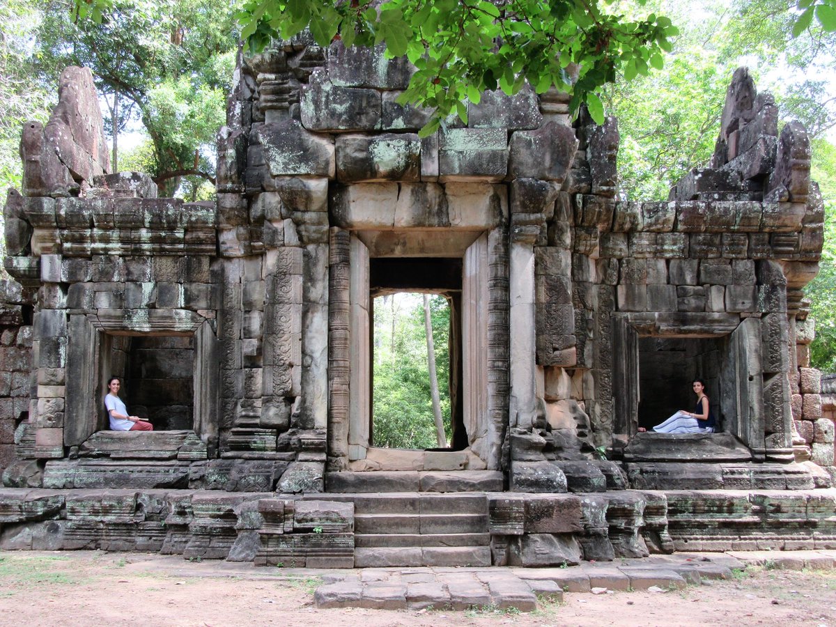 Planes para lo que queda del año:
!Si algo bueno pasa, viajar para celebrar
Si algo malo pasa, viajar para olvidar
Si nada pasa, viajar para que pase” #Angkor #SiemRep #Camboya #viajar #viajes