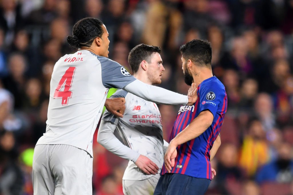 writer_esther's tweet photo. VVD when Suarez tried to bully Robbo. If you don't love this man..
Thanks for always being there, beautiful giant. Big Virgโค๏ธโ๐ฟ
#BARLIV #LFC #VVD #VirgilVanDijk #YNWA #onestrongteam https://t.co/QnwRMTcRpt