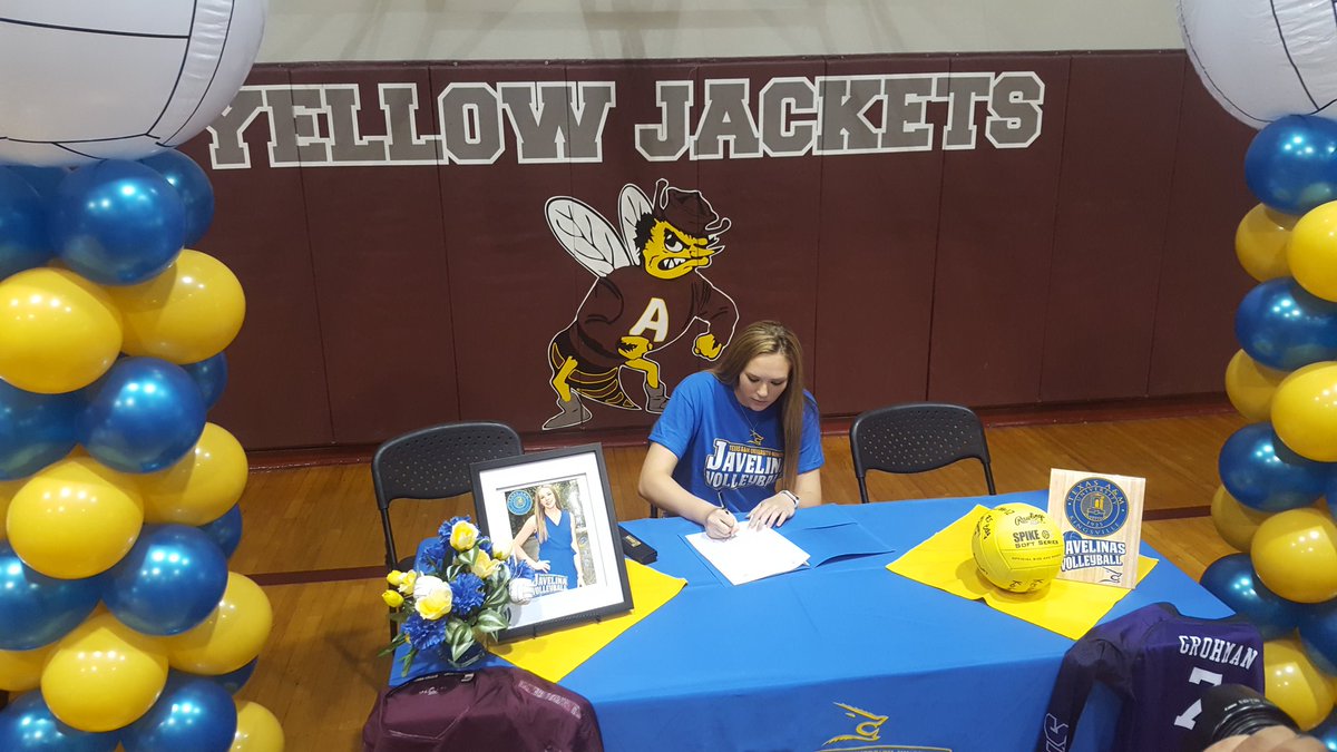 STAJacketsVBall's tweet photo. Congratulations to Senior, Tammy Jo, as she signed her letter of intent to play volleyball next year. Tammy Jo will be joining the Javelina Family @JavelinaVB. We are excited for her &amp; wish her the best on this new journey. #Classof2019Valedictorian #FutureJavelina https://t.co/8dTWCUsk3V