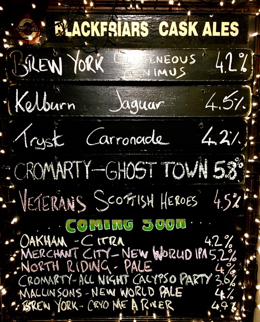 Tonight’s boozy happy hoppy joy juice.
#glasgowbeers. <a href="/brewyorkbeer/">Brew York</a> <a href="/kelburnbrewery/">Kelburn Brewery</a> <a href="/trystbrewery1/">Tryst Brewery</a> <a href="/VeteransBrew/">Veterans Brewing Ltd</a>