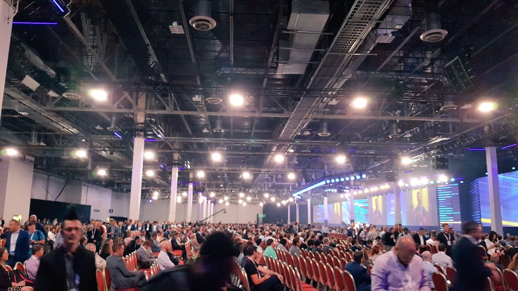 24Notion's tweet photo. So far so good #DellTechWord #24NotionMedia #AdobeHighTech https://t.co/s9HH7Sy75a