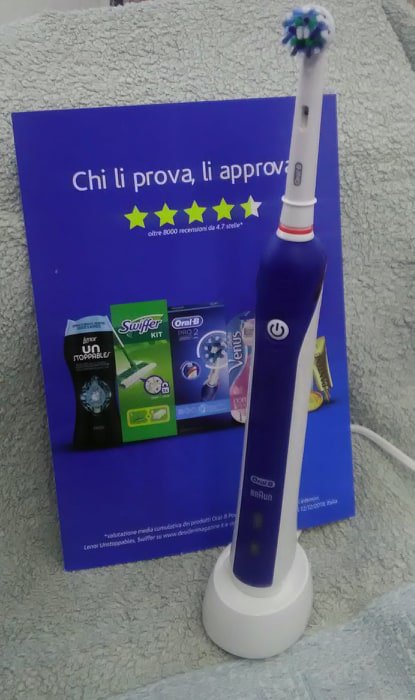 AmandaDeriu's tweet photo. Per denti più bianchi e gengive più sane . Per un igiene orale sicura . Ed ora mai più senza !!!#chiliprovaliapprova #ambassador #tester https://t.co/JJVaNrirM0