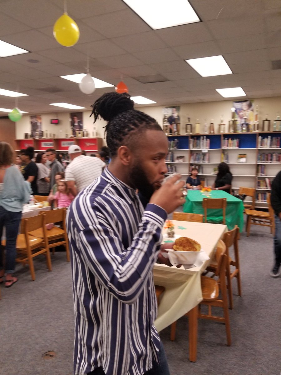 PrincipalDuncan's tweet photo. Ms. Swopeโs Retirement Party! Your @OlleMightyOwls Family is going to miss you! #OlleImpact #BroughtHerAGame #22YearsofService https://t.co/GkCdJZKyRp