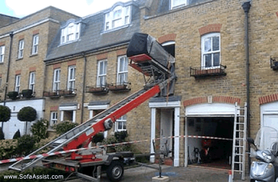 moveonmoving1's tweet photo. Because it isn't always easy to move! We can help! #move #movers #moving #moveonmoving #relocationservices #relocation #hoist #helpyou #help #newhouse #newplace #newpad https://t.co/vy9anJulis
