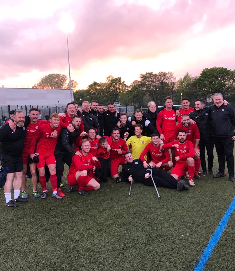 UTBR ❤️ 🏆
Grenade they’re saying...old they’re saying. 
Bamfffff <a href="/bororangers/">Boro Rangers FC</a>