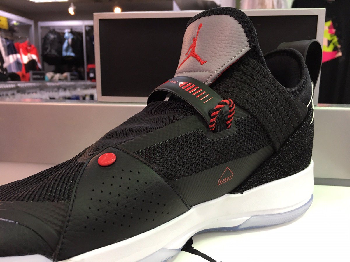 gallery2basket's tweet photo. 【5/3(金)発売】AIR JORDAN XXXIII SE PF(CD9561-006)
https://t.co/tx9HKIxT3Q
#gallery2 #ギャラリー2 #ギャラ2 #jordan #ジョーダン #airjordan #エアジョーダン #jordan33 #airjordan33 #airjordan33pf #airjordanxxxiii #airjordan33sepf #airjordanxxxiiisepf #nba #jordanbrand https://t.co/BG6lz6zqrU