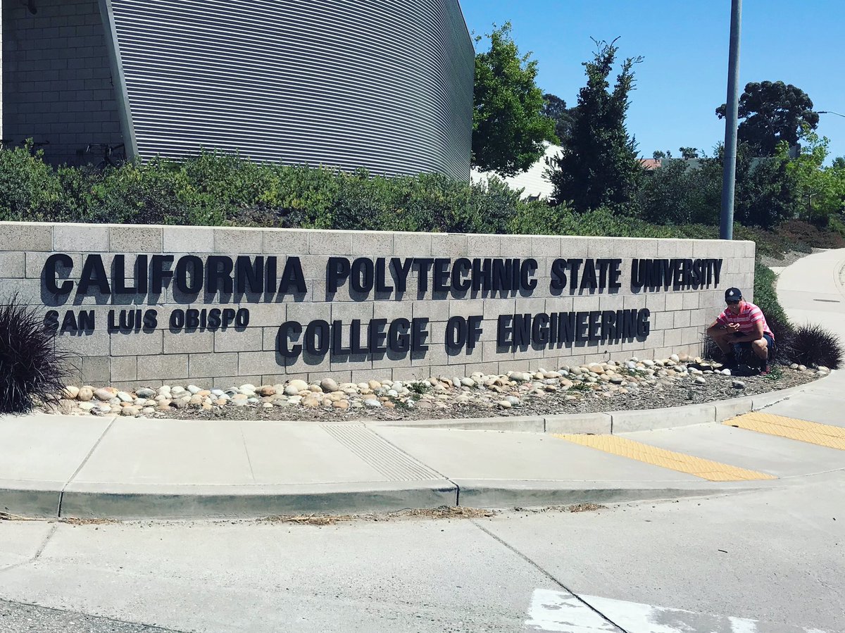 adamhey85's tweet photo. Moving out to SLO and going to California Polytechnic State University studying Aerospace Engineering! Beyond excited🚀🚀🏖 #calpolybound #NationalDecisionDay https://t.co/0LIJgIKdTN