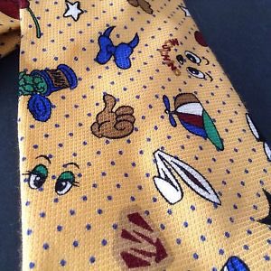 midler_helen's tweet photo. Moschino Tie POP ART fun #justgottahaveit #ties #cartoon #popart #moschino #poparttie #alltiedup #designer #menswear #coolties #yellow #noveltyties #mensaccessories #designerties #shopsmall #ebayseller https://t.co/1esn4UevdC https://t.co/v1LWu0buRe