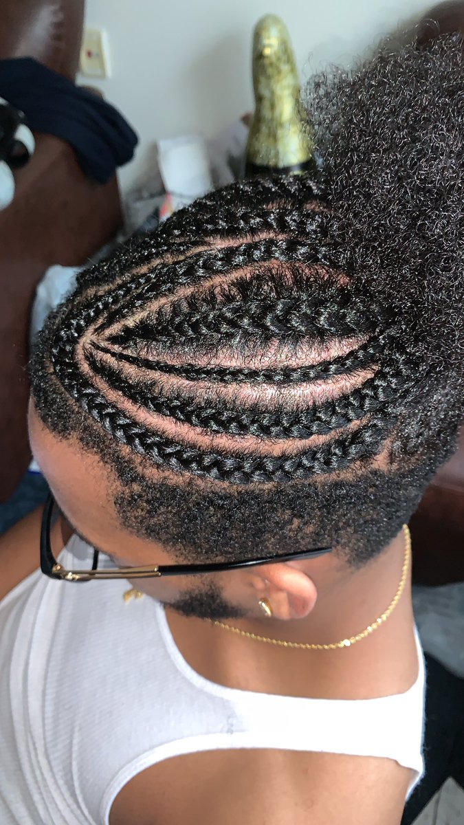 maniiiic_'s tweet photo. Sometimes my hands just go crazy π ππ₯ππΎββοΈ #morganstate #morganstateuni #msu19 #msu20 #msu21 #msu22 https://t.co/RlAWM2OW9B