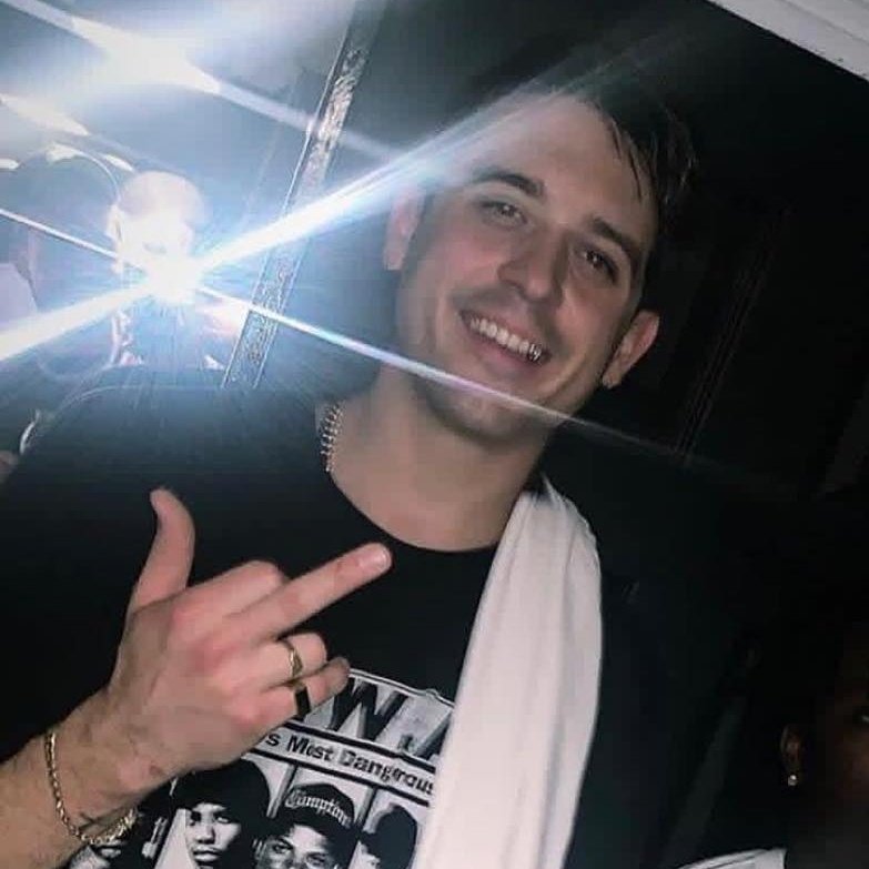 archivegerald's tweet image. 🌇